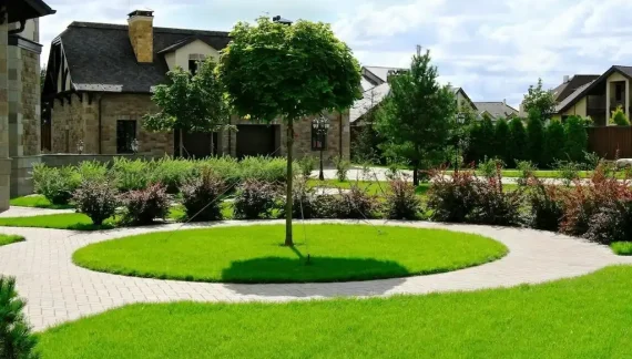Backyard Putting Greens Near Me